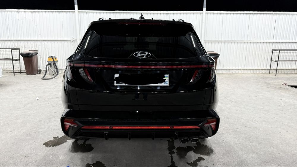 Продаю Hyundai Tucson N Line 2023 года выпуска. Черного цвета