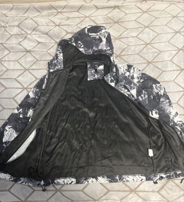 3 броя зимни мъжки якета размер L