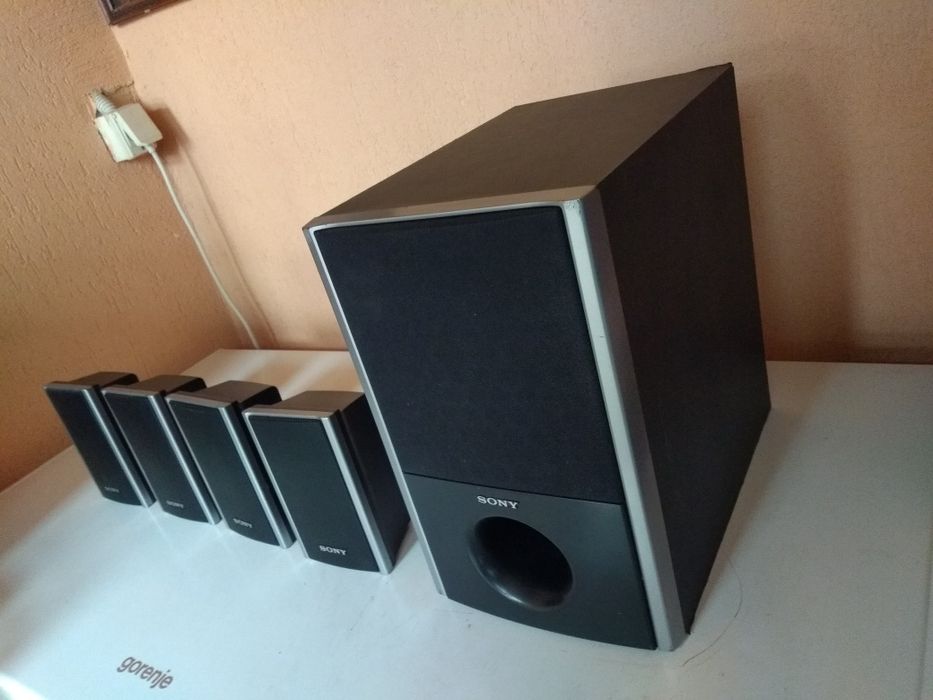 Boxe și subwooder  Sony