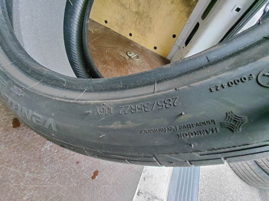 285/35/22"Hankook 2бр.гуми.Дот2023