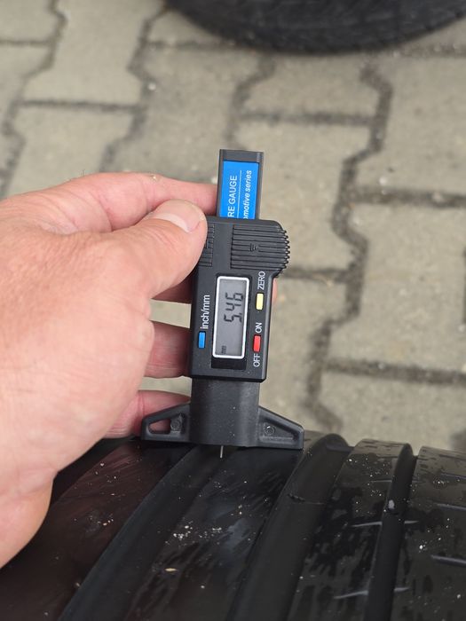285 30 21 gripmax