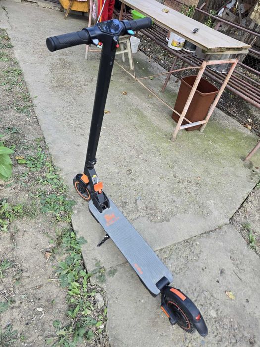 Vând trotineta electrica Kukirin S1 Pro