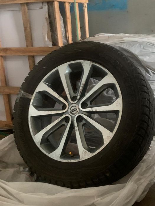 Покрышка автомобильная