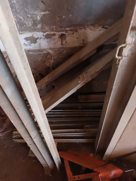 Sera din profil T galvanizat, 7x3.5 m, sticla inclusa