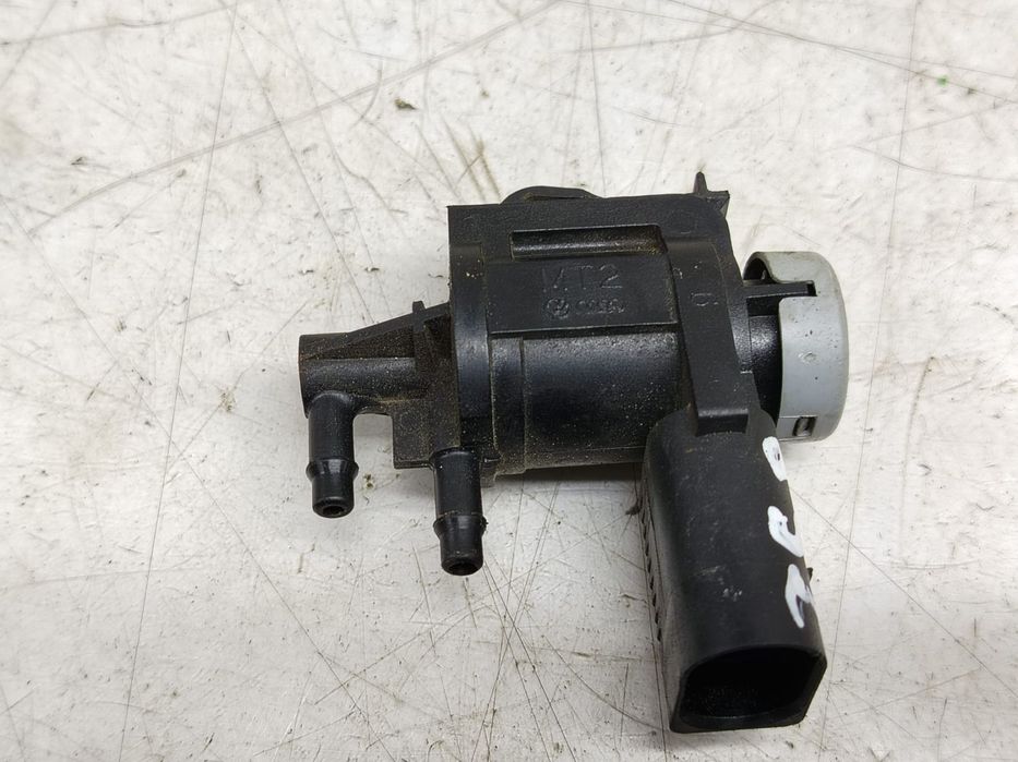Supapa vacuum 1k0906283a 3.0 bi-tdi CGQB Volkswagen VW Touareg genera