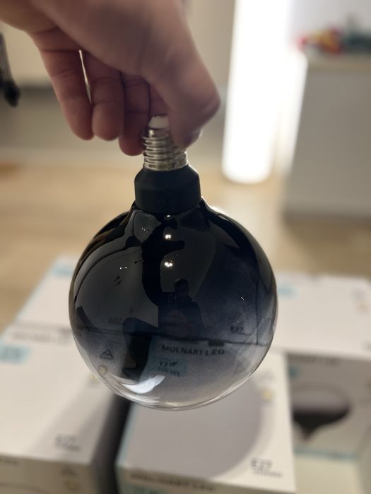 Vand ENGROSS becuri mari cu led fumurii MOLNART