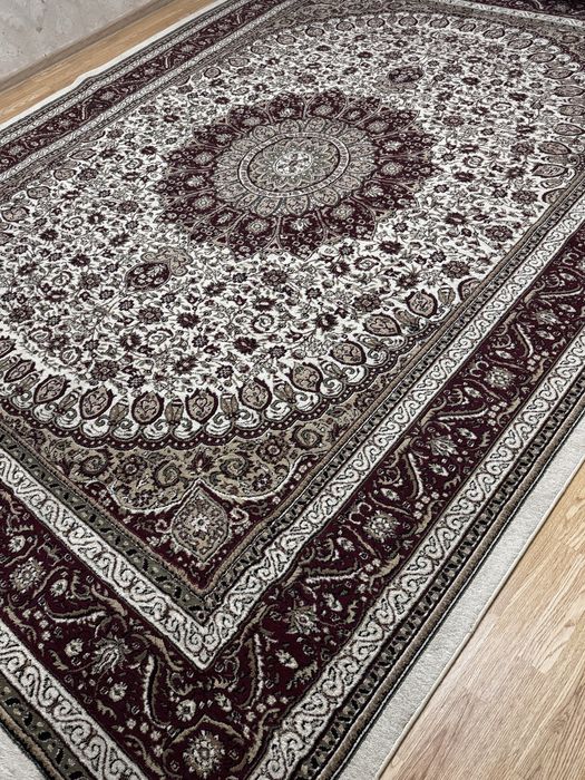 Продаются ковры б/у