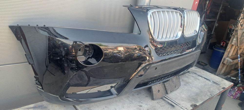 Bara fata BMW F25 2010 Nonfacelift