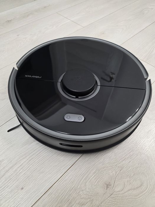 Roborock S5 MAX stare foarte buna, accesorii de rezerva