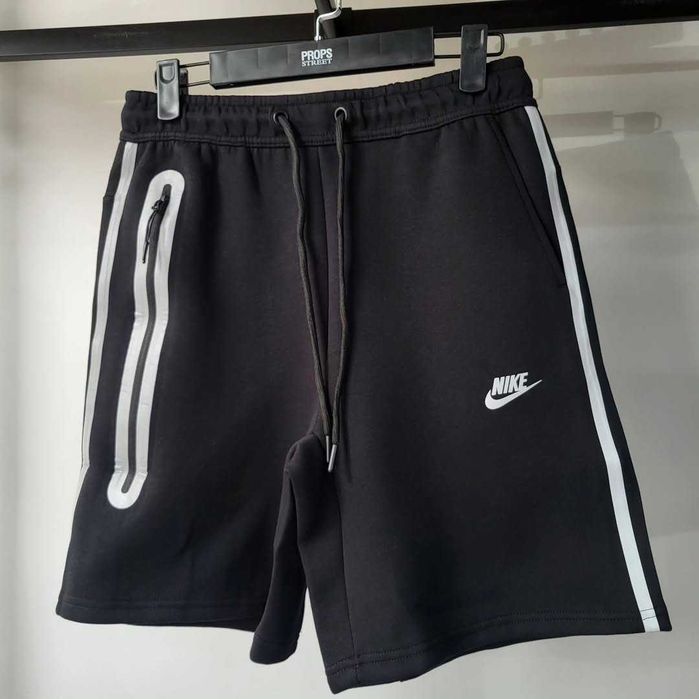 Шорты Nike tech fleece рефлективные