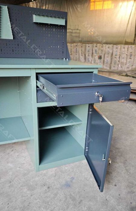 Верстак с инструментальным экраном | METALCRAFT
