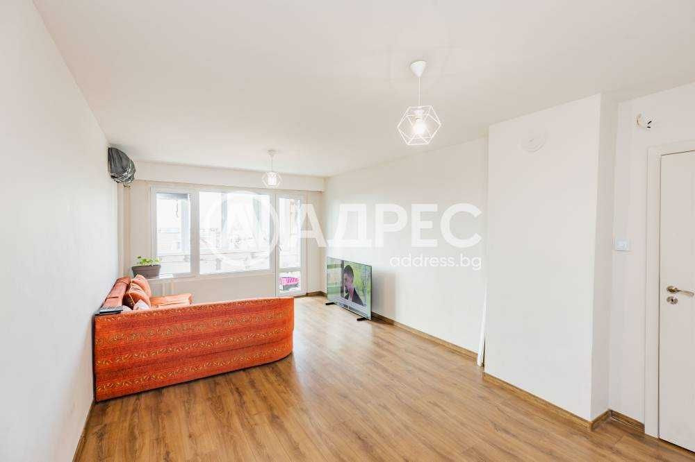 Продава се Двустаен апартамент в Варна, Левски - 60 кв.м за 1357 €/кв.м - Снимка #1