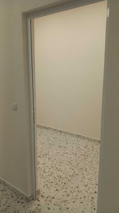 Търговско помещение под наем