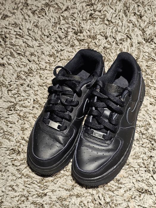 Adidasi Nike Air Force 1 Low