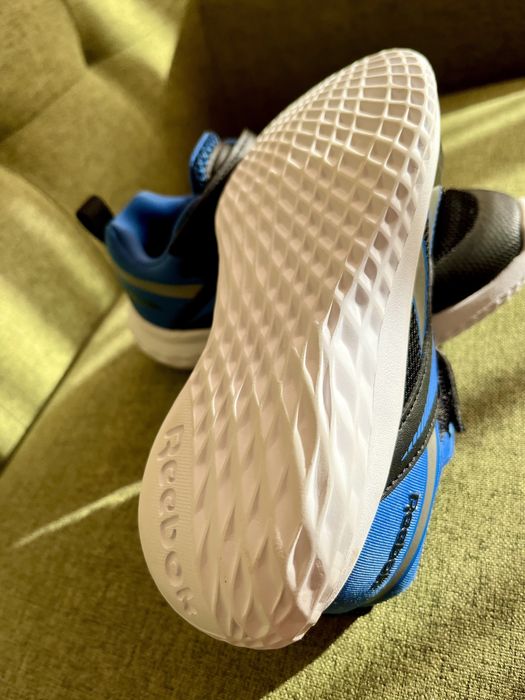 Леки маратонки Reebok