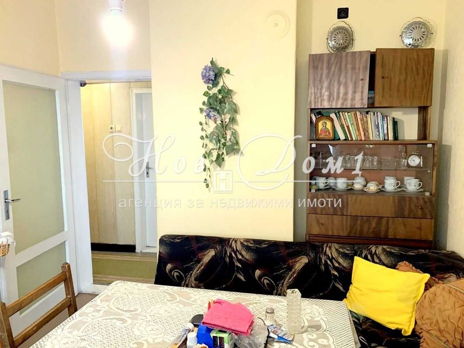 Продава се Многостаен апартамент в Варна, Център - 94 кв.м за 1985 €/кв.м - Снимка #1