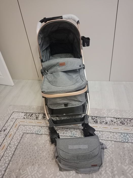 Коляска новая 0-3 года