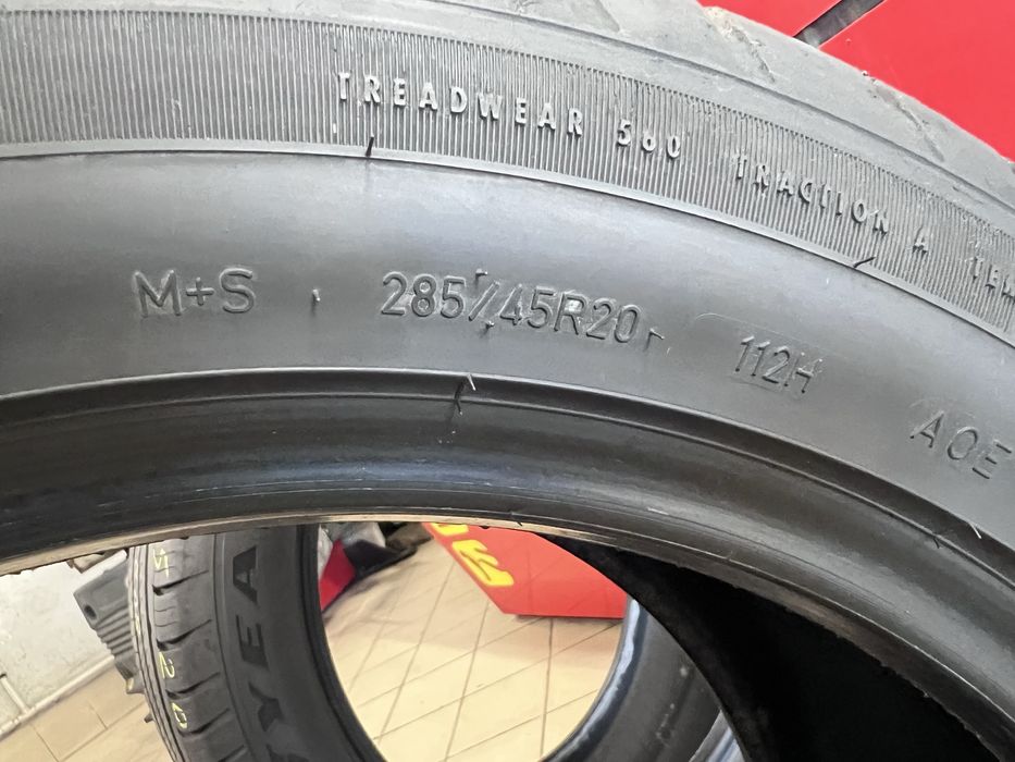 Всесезонни гуми 285/45/20 Good Year