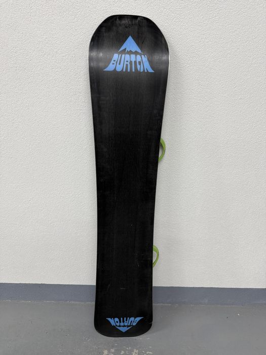 placa snowboard burton radius L155cm 2024