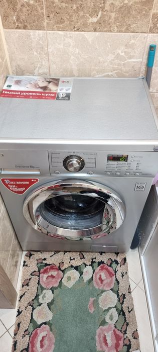 Продам стиральную машинку