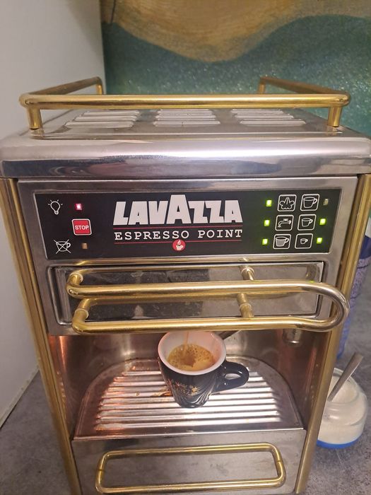 Aparat de cafea cu capsule