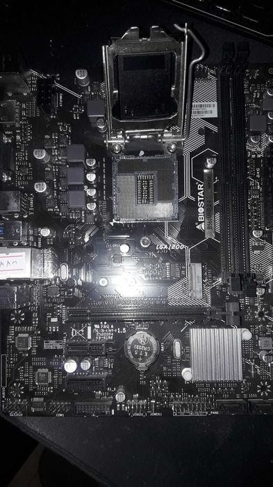 Матплата B560MHP