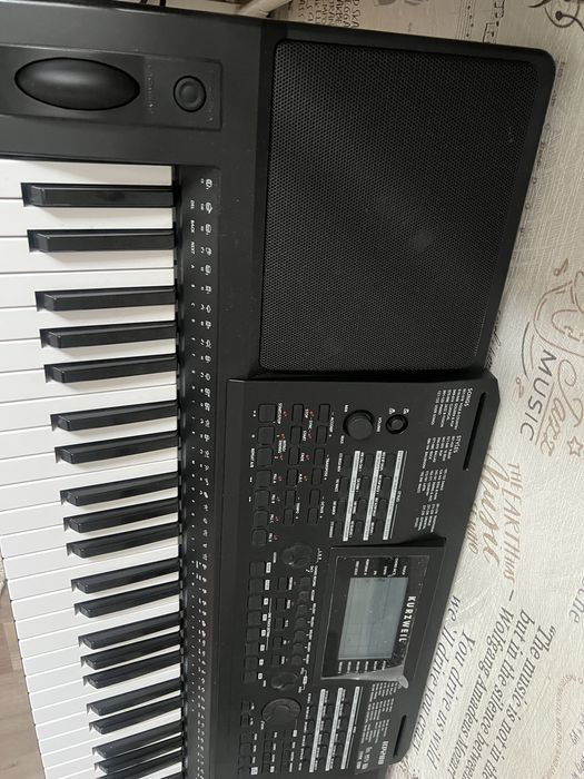 Синтезатор KURZWEIL KP200