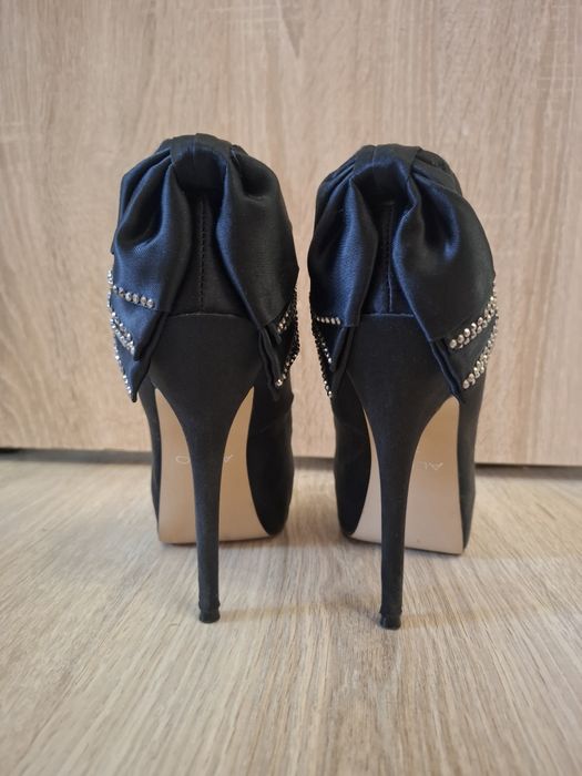 Продам Туфли Aldo 39р