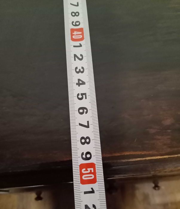 Старинен шкаф, скрин