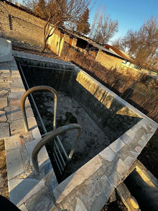 Продаётся дачный участок