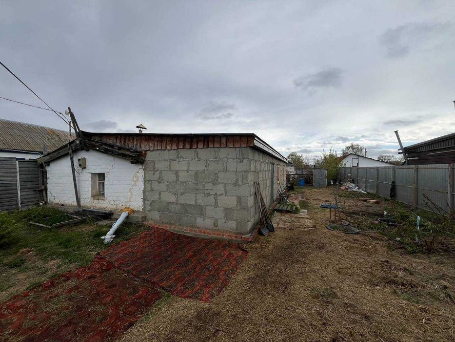 Продам дом в районе Военного городка