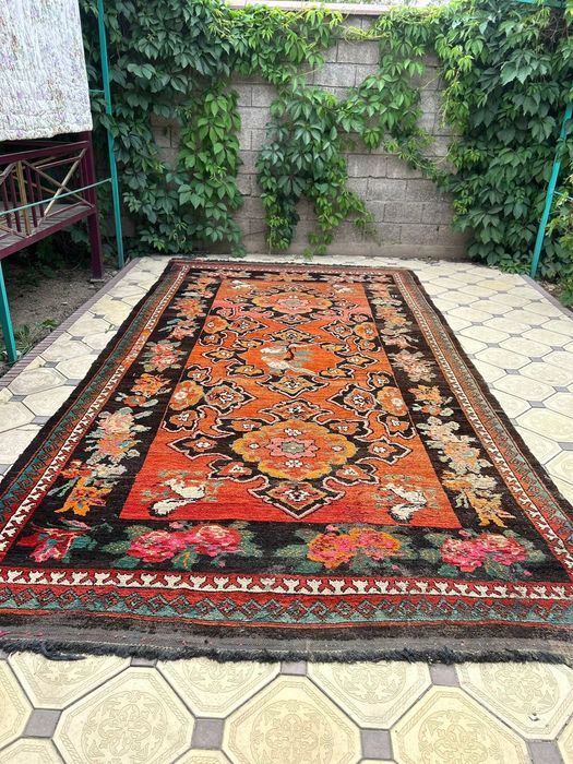 Ковёр ручной работы