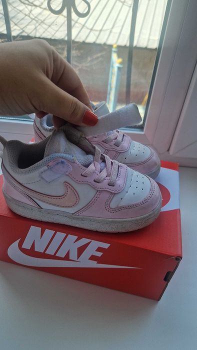 Кроссовки детские