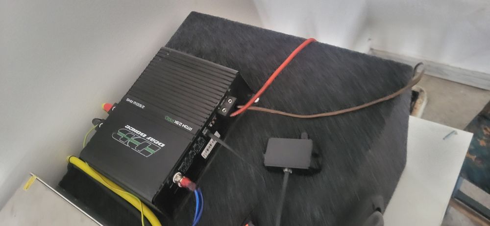 Сабуфер и усилитель 100.000