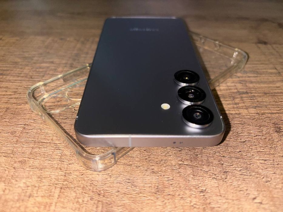 Samsung S25, 256Гб