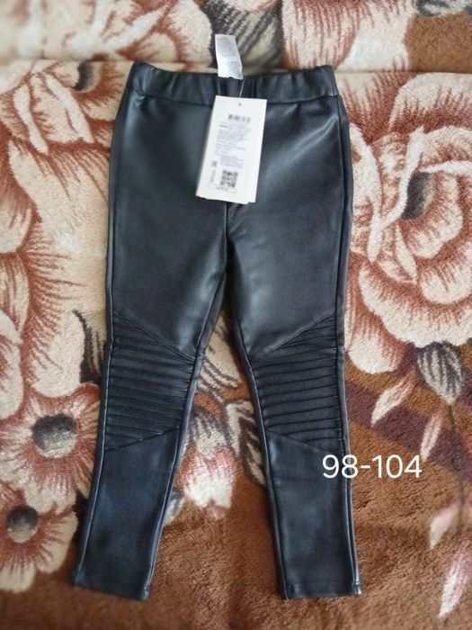 Продам одежду на девочку