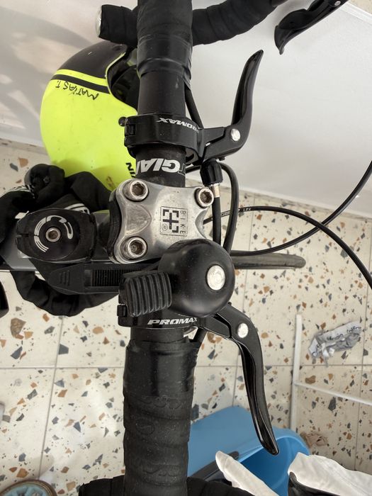 Bicicleta sosea Giant Defy marime XS