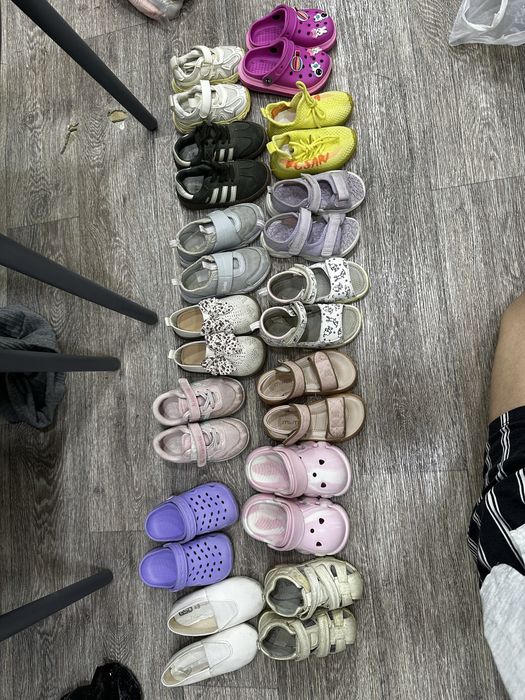 Обувь для девочки комплект