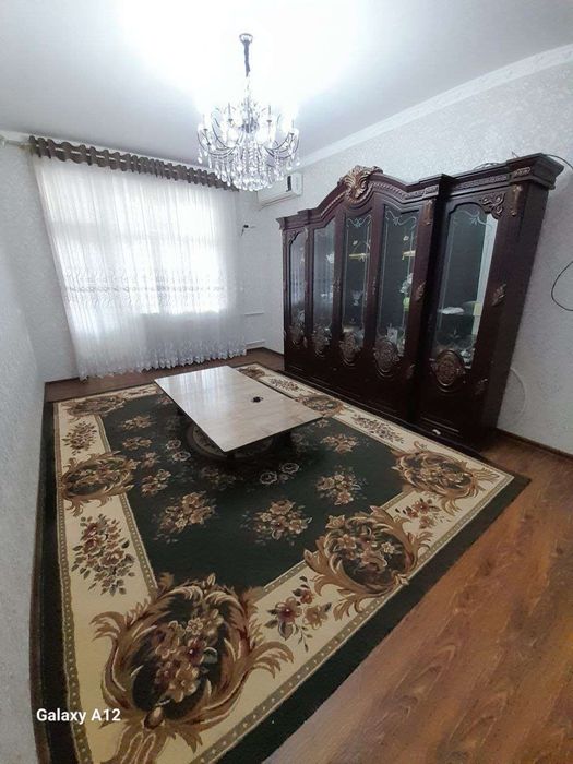 3 xonali uy Qarshi shahri, Yangi bozordan sotildi srochno