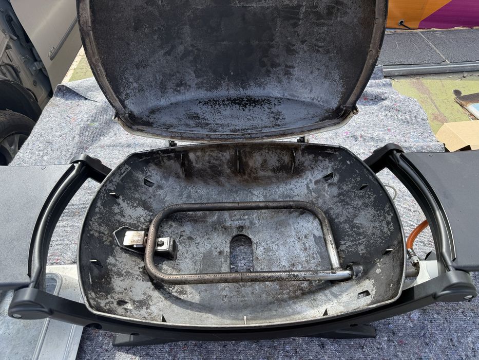 Газово барбекю WEBER Q 200