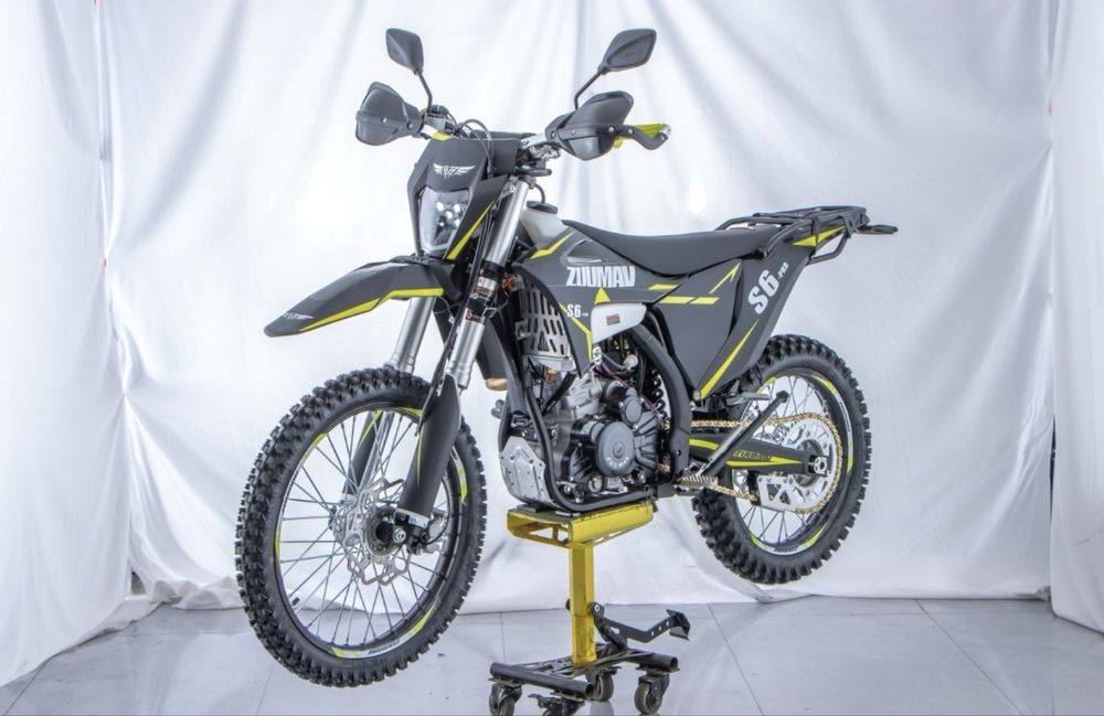 Продам сноубайк. Эндуро