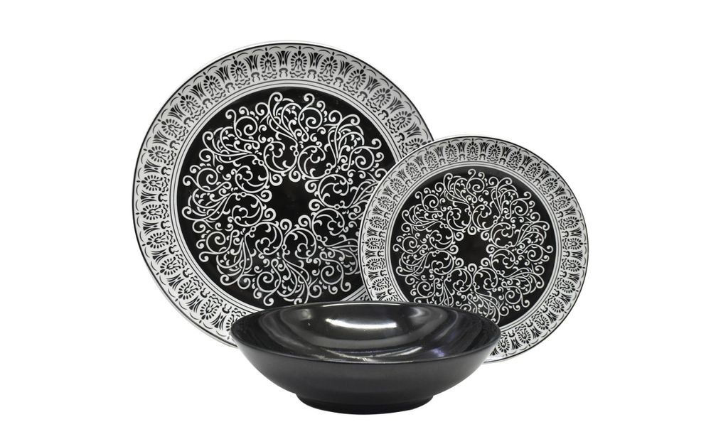 Сервиз за хранене в черно-бяло