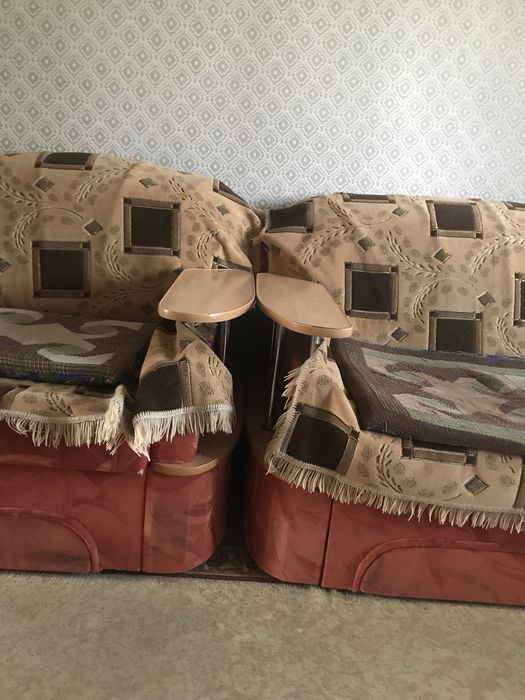 Продаю диван с креслом
