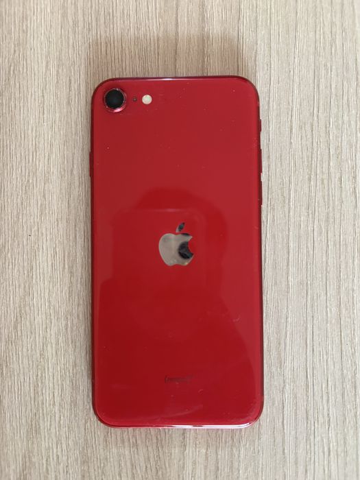 Продам iPhone Se 2020 64гб