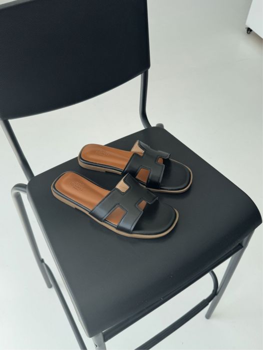 СРОЧНО Тапочки женские HERMES