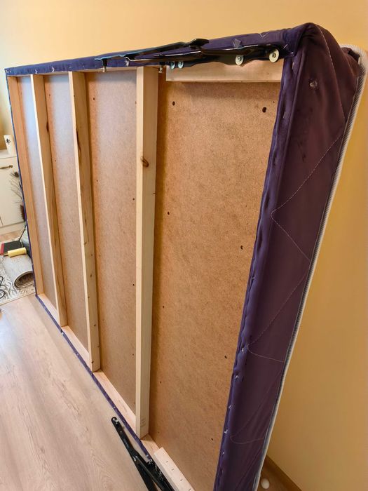 Ъглова спалня с матрак и ракла