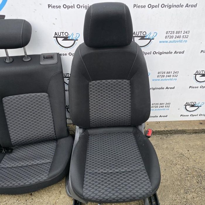 Scaune bancheta cu inclazire Opel Astra K