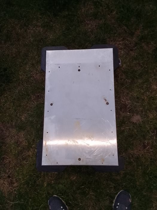 Vând platforma inox