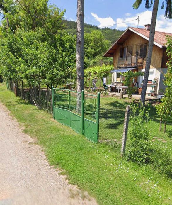 Вила с. Извор Радомирско