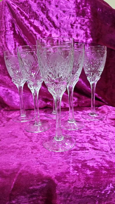 Посуда.Хрусталь.Рюмки,фужеры